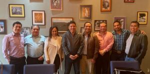 Gallardo Cardona y quien será su Secretario General de Gobierno se reunieron el viernes con diputados federales que representan a SLP en la Cámara Baja