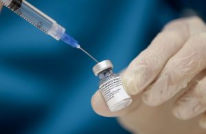 Dan cinco días a gobierno federal para iniciar plan de vacunación a menores