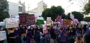 Mujeres potosinas marchan exigiendo justicia para víctimas de feminicidios
