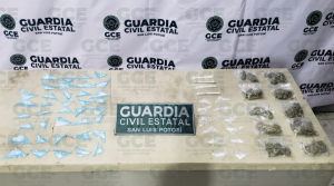 Policías de la Guardia Civil Estatal (GCE) detuvieron a un hombre por el presunto delito de posesión de 64 dosis de droga.