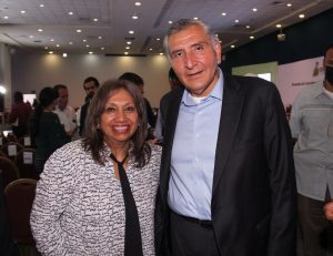 Alcaldesa de Soledad celebra visita del secretario de Gobernación a territorio potosino
