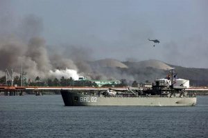 Llegan buques mexicanos a Cuba para ayudar a extinguir incendio