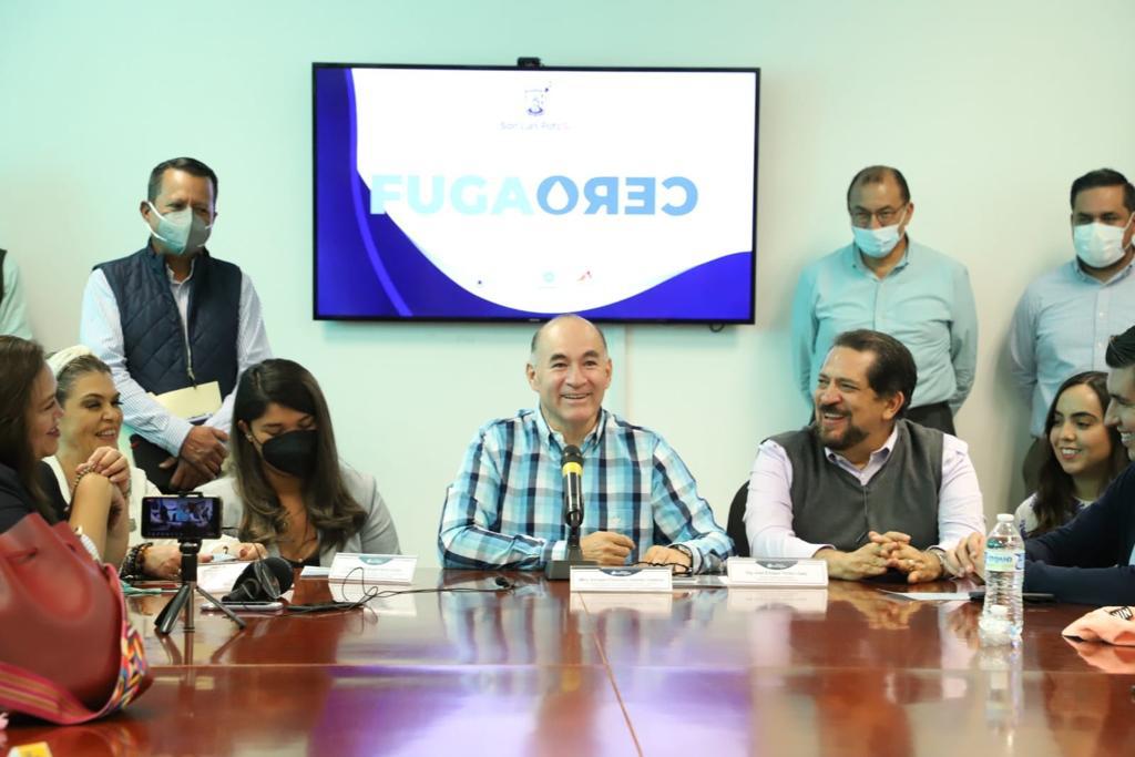 El presidente municipal de San Luis Potosí, Enrique Galindo Ceballos anunció el programa Fuga Cero de Interapas