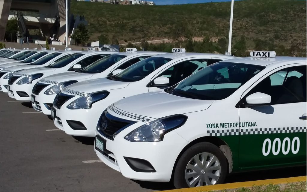 SCT del nuevo Gobierno emitió el fallo para el otorgamiento de concesiones de taxi en San Luis Potosí y Soledad de Graciano Sánchez