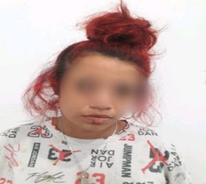 Policías de la DGSPM de Soledad de Graciano Sánchez, detuvieron a una mujer por posesión de metanfetaminas