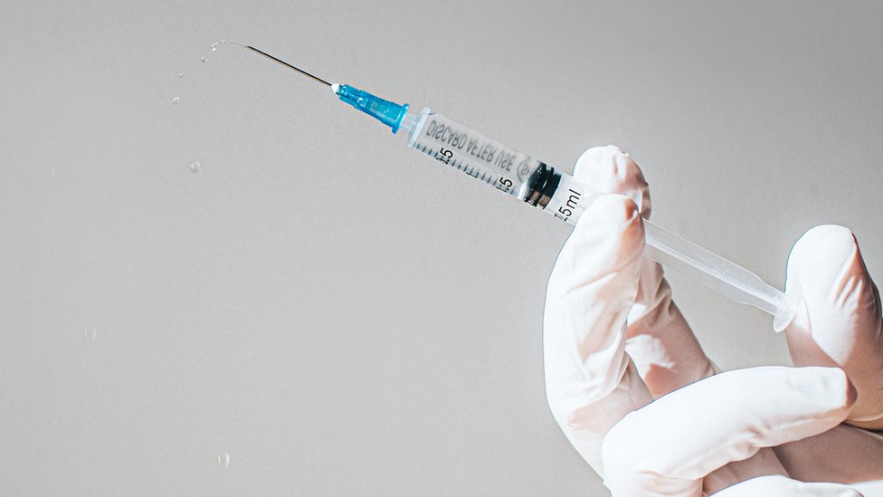 Próxima semana iniciara vacunación a población de 30 a 39 años en la capital y Soledad