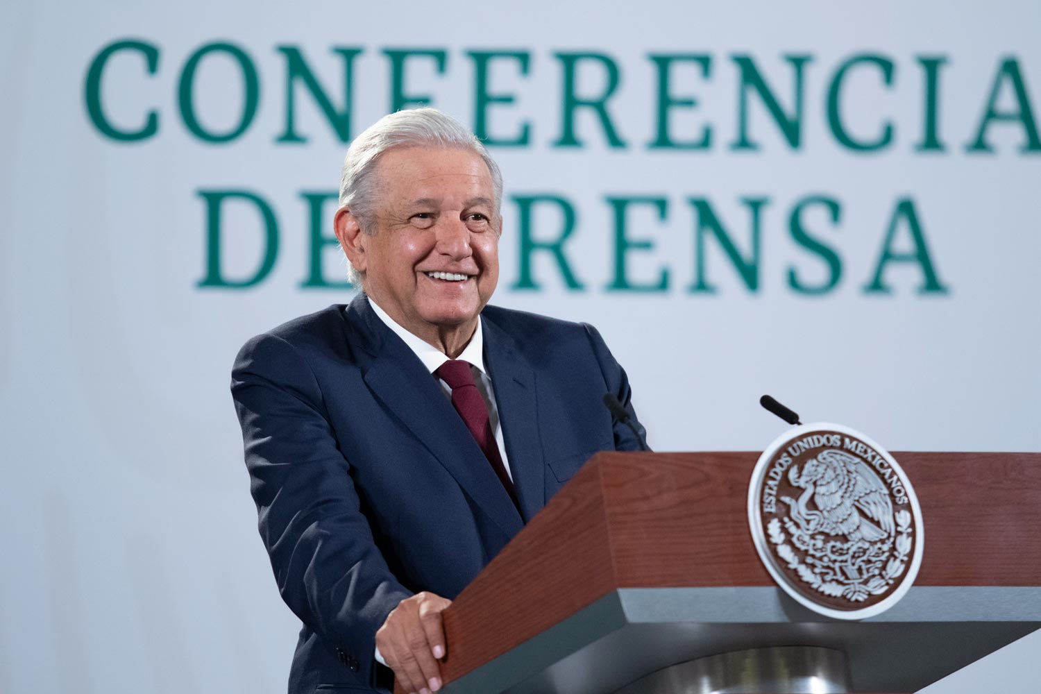 AMLO hace invitación a Joe Biden para que visite México en septiembre