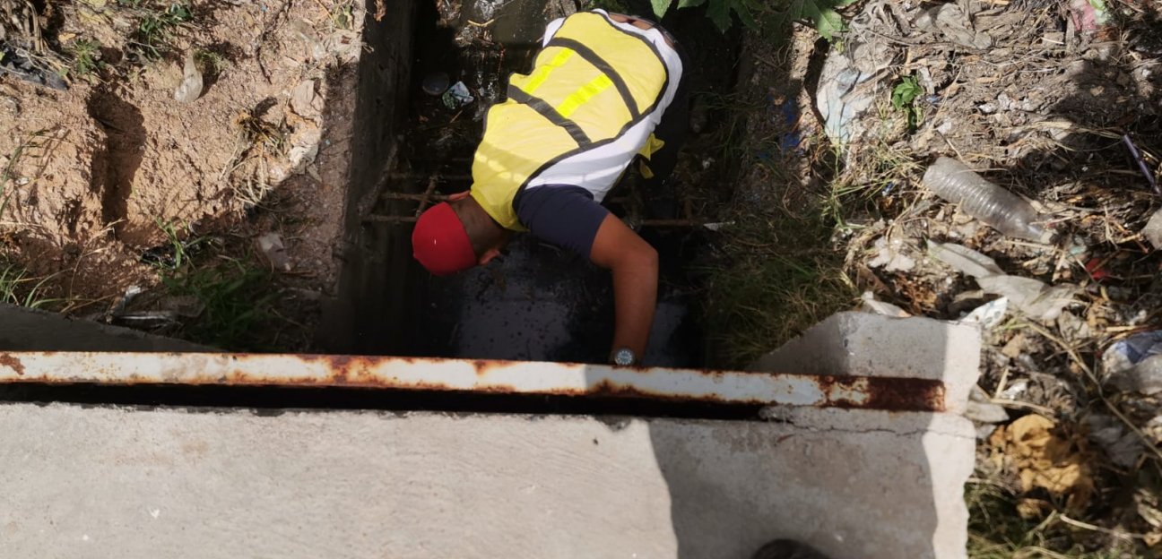 Soledad a través de Desarrollo Urbano, realizó trabajos de desazolve en más de mil metros lineales de red de agua residual en La Virgen.