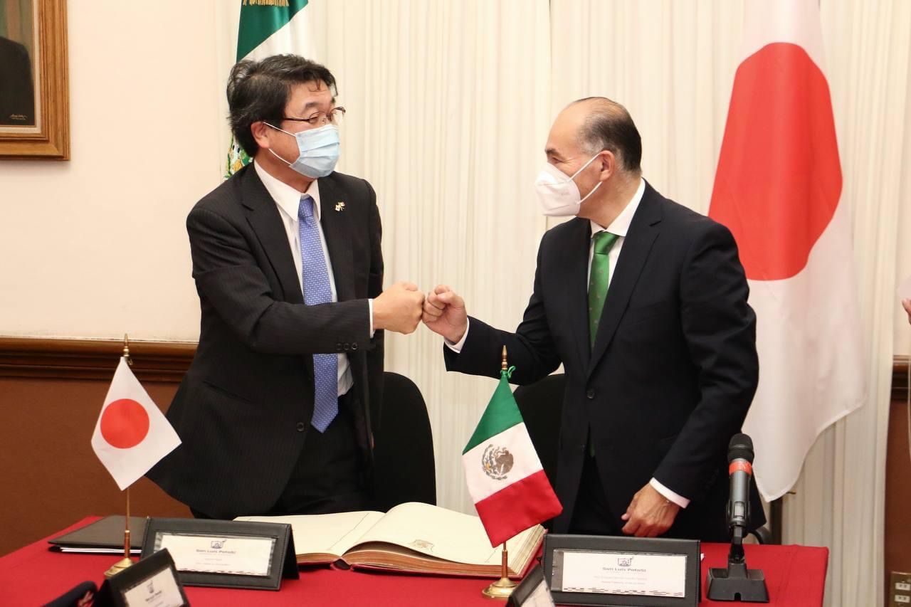 En visita de cortesía, el Cónsul general de Japón, Katsumi Itagaki calificó como fundamental fortalecer lazos y relaciones por las ventajas que ofrece SLP.