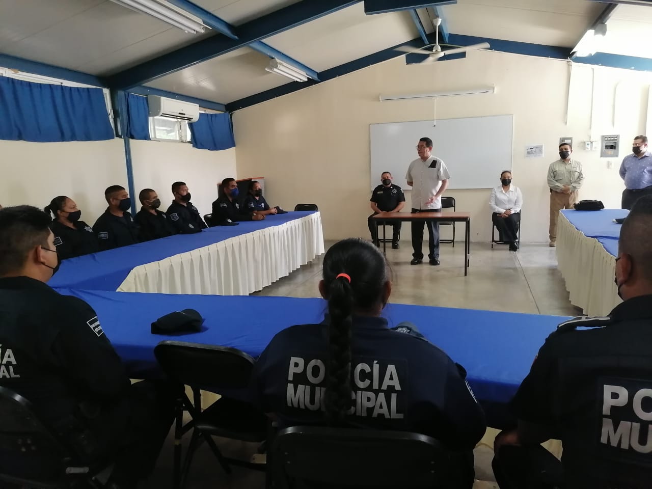 Secretario de Seguridad Pública del Estado realizó una visita a la Academia de Seguridad en la zona Huasteca y a las instalaciones del C4.
