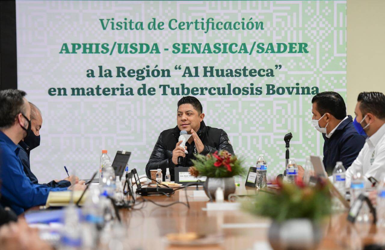 El Gobernador de SLP Ricardo Gallardo Cardona encabezó el inicio del proceso de evaluación del sector ganadero de la zona Huasteca