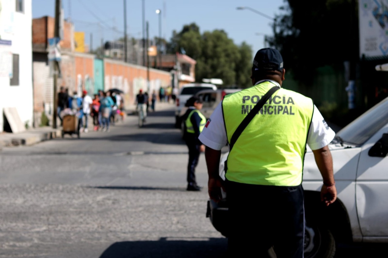 DGSPM a través de la Dirección de Policía Vial, implementó para este lunes 1 y martes 2 de noviembre, un operativo vial para facilitar el acceso peatonal