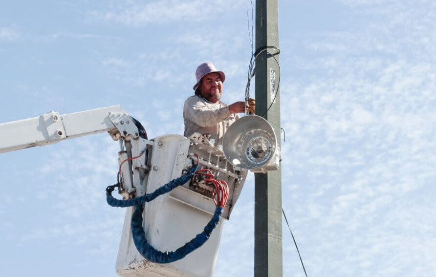 Se ha disminuido hasta en un 90 por ciento, el robo de cableado en la ciudad y sus afectaciones en el sistema del alumbrado público.