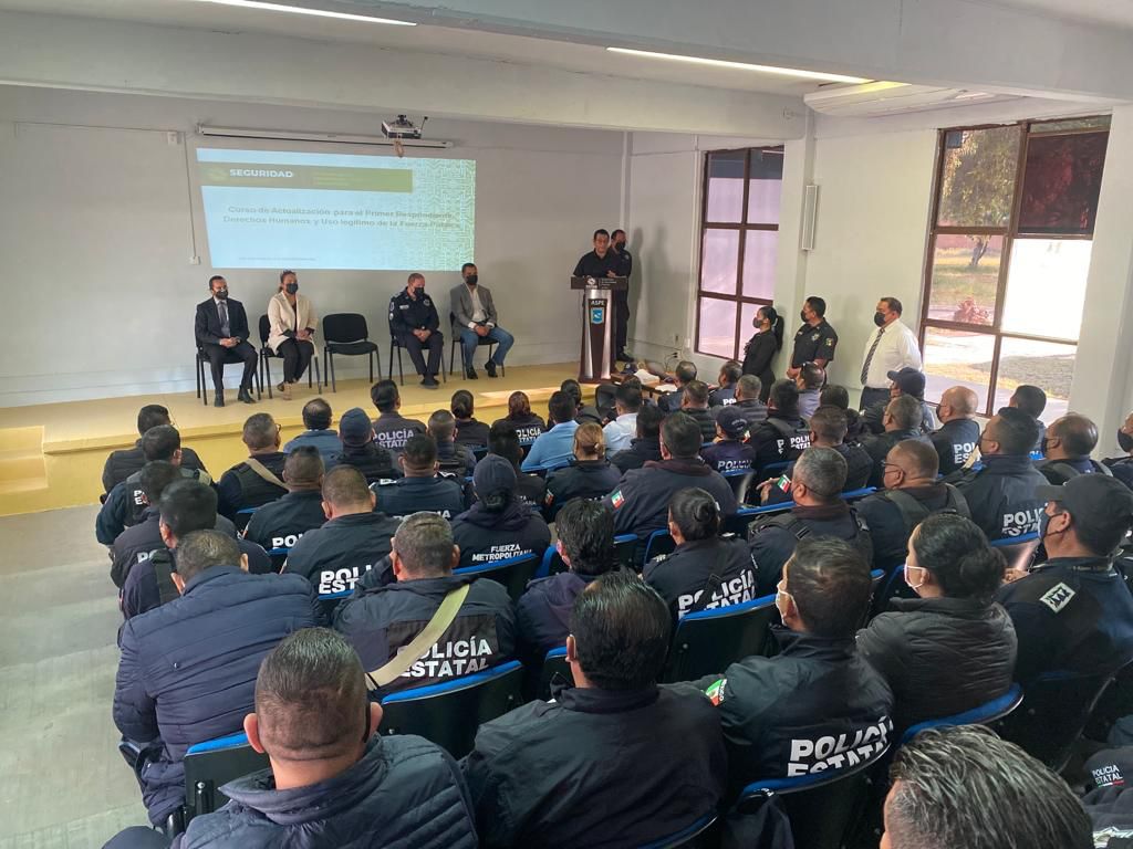 POLICIAS ESTATALES SE CAPACITAN PARA MEJORAR SUS FUNCIONES OPERATIVAS