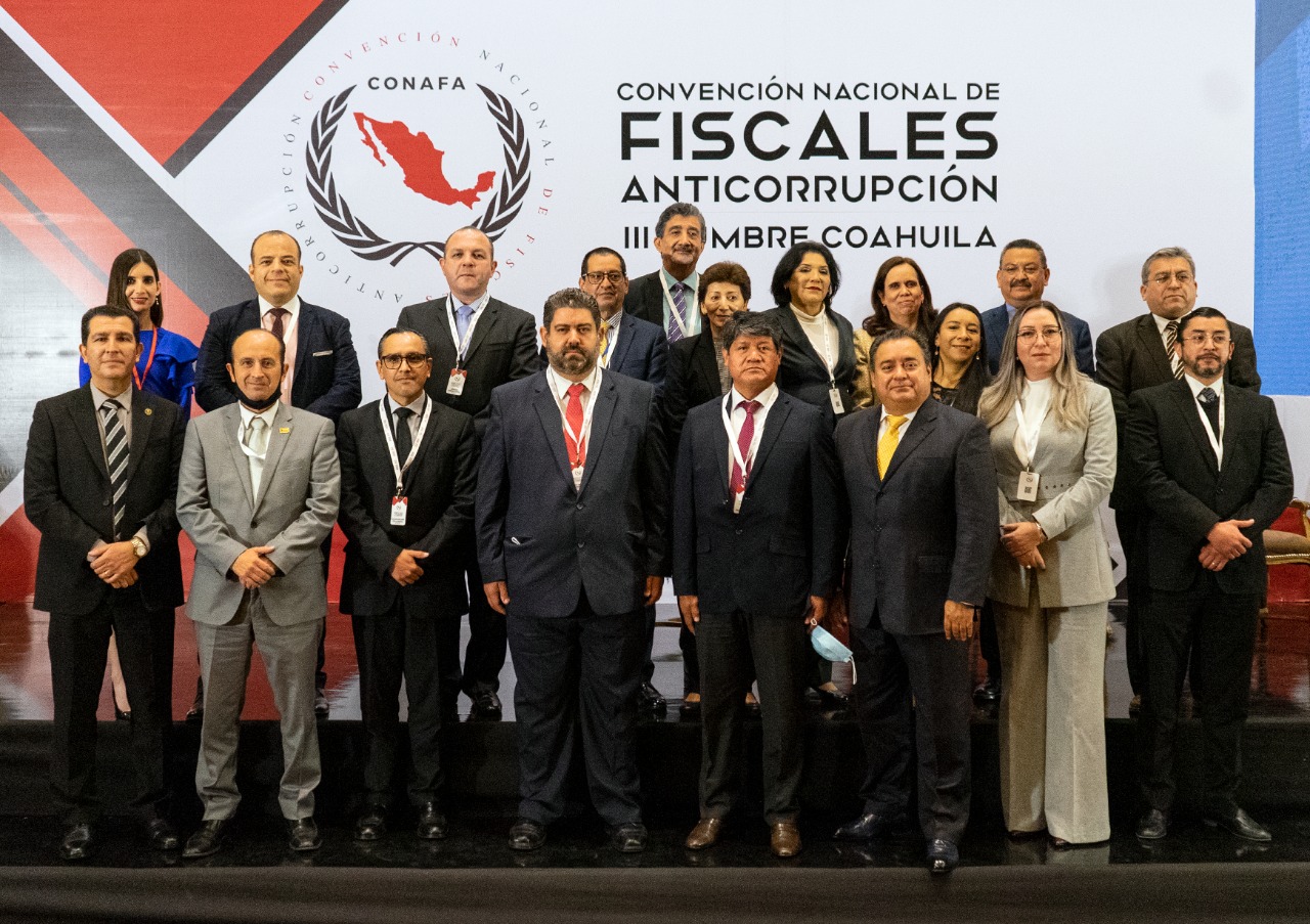 PARTICIPA FISCALÍA ANTICORRUPCIÓN EN CONVENCIÓN NACIONAL