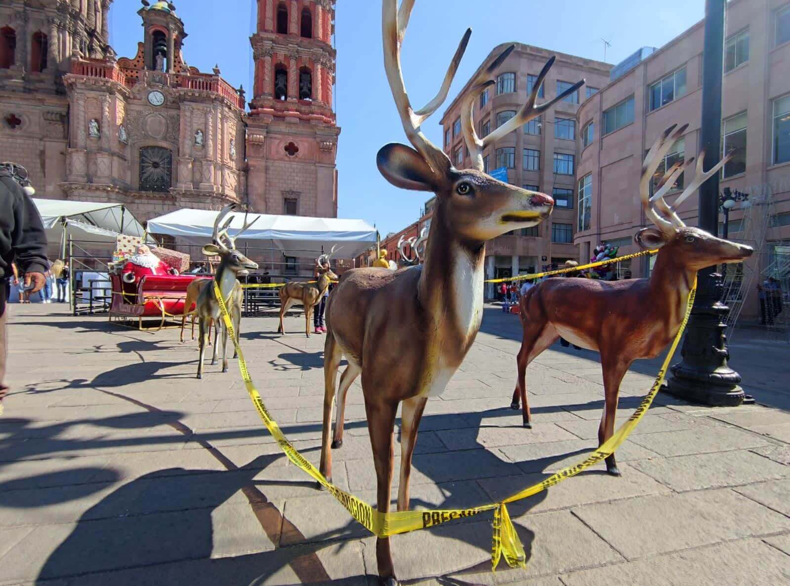 Gobernador del Estado encabezará el encendido del Árbol de navidad más grande de Latinoamérica en la plaza de Los Fundadores