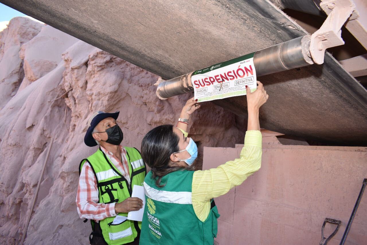 SEGAM en conjunto con Soledad,  supervisaron las instalaciones de un banco de materiales de construcción y se realizó la suspensión.