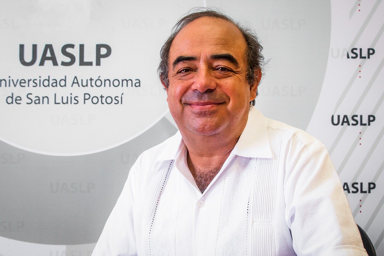 El Dr. Fernando Díaz Barriga Martínez, investigador de la Facultad de Medicina de la UASLP fue reconocido por el COPOCYT