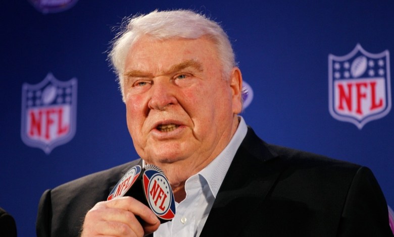 Muere John Madden, leyenda de la NFL