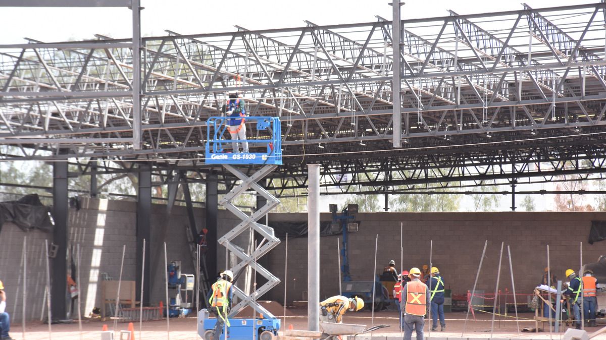 Construcción de plazas comerciales en Soledad registra importante avance