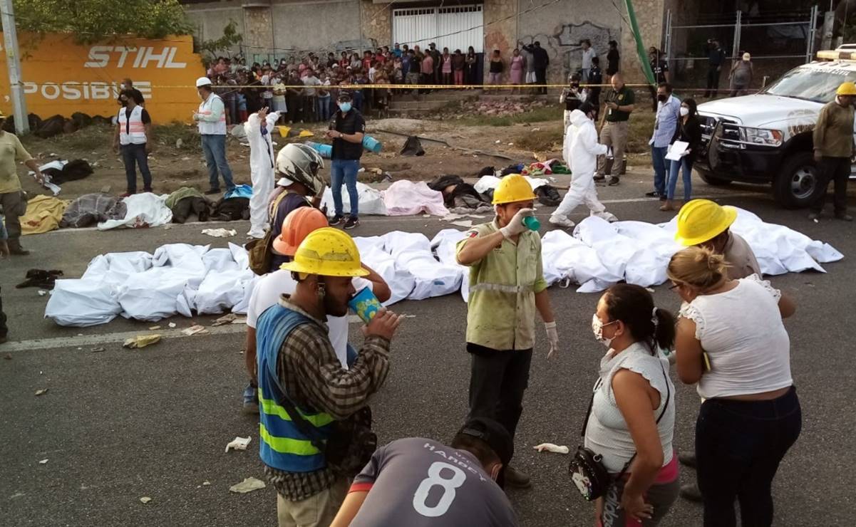 Mueren 49 personas tras volcadura de tráiler en Tuxtla Gutiérrez