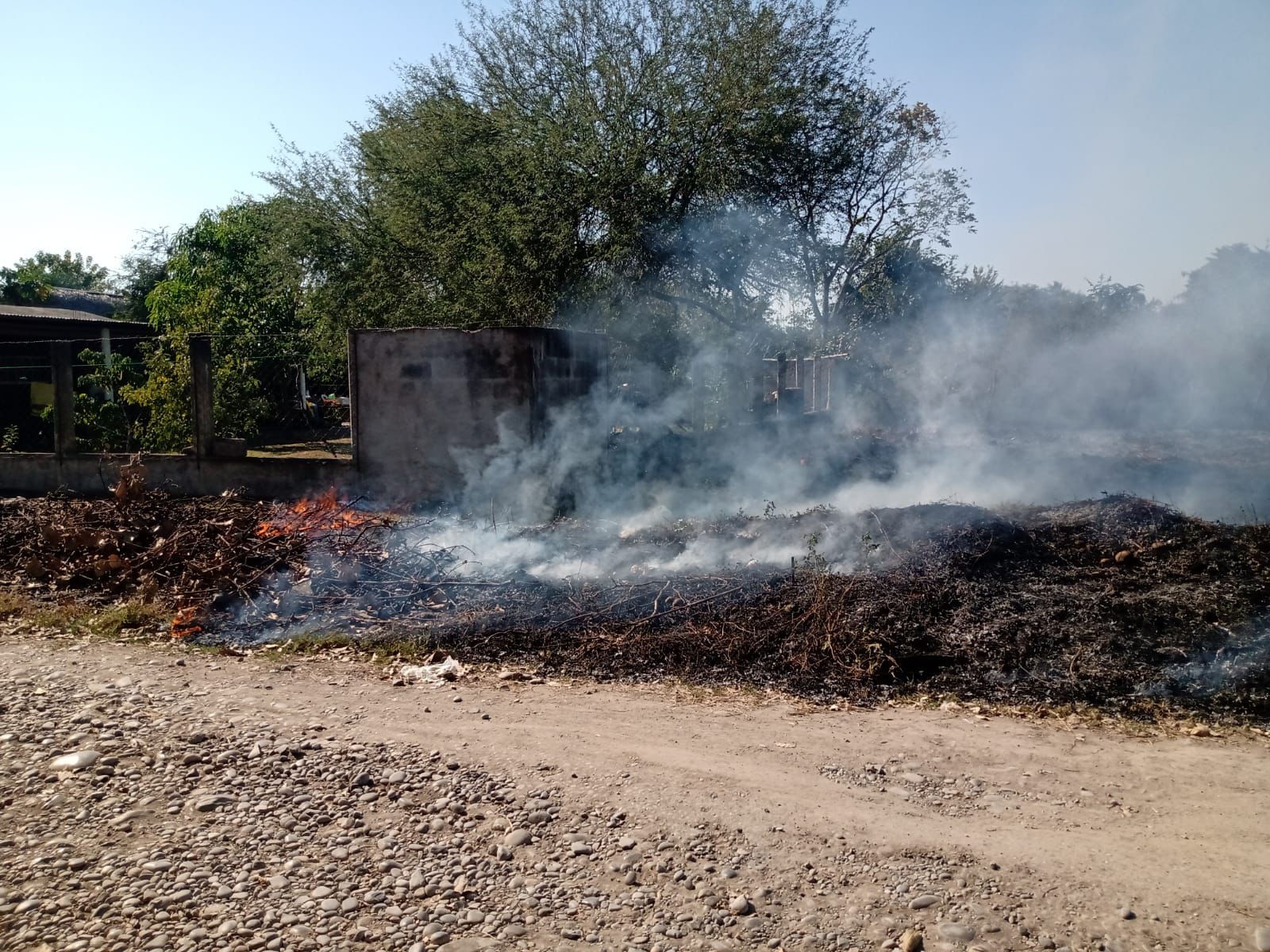 CEPC en colaboración con las direcciones municipales de las zonas Huasteca, Media y Altiplano atendieron 15 incendios agrícolas