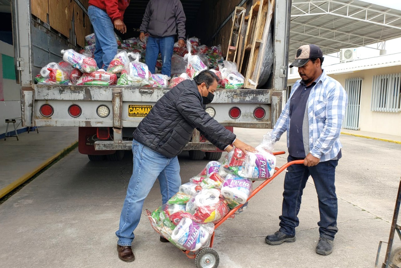 Más familias son beneficiadas con apoyos alimentarios en la delegación de Bocas