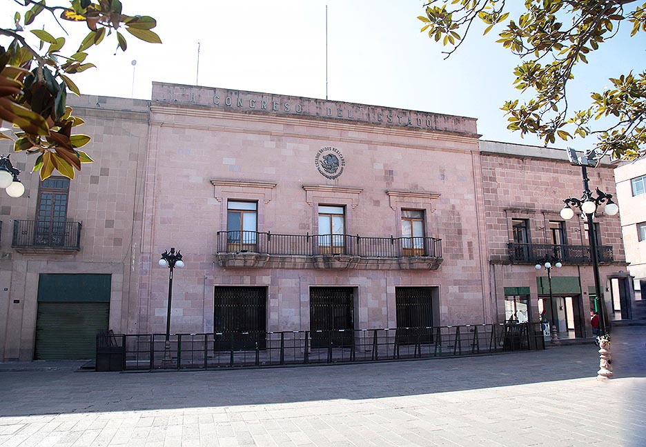 Exhortan a las autoridades y a la ciudadanía a no bajar la guardia ante Covid-19