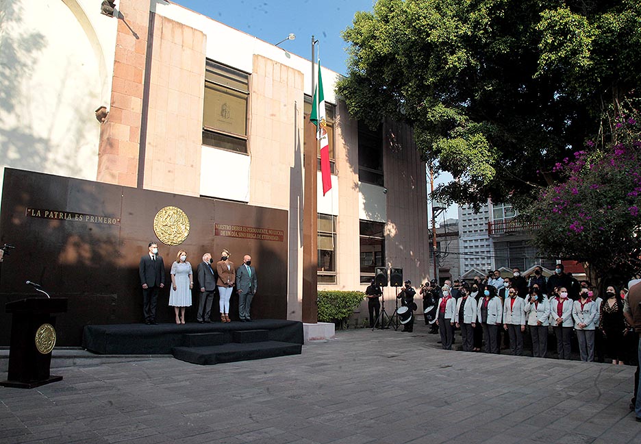 Congreso del estado llevó a cabo el evento cívico en conmemoración del Día de la Bandera
