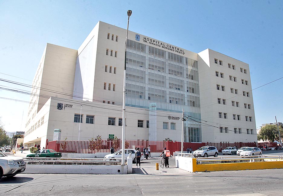 Integrantes de la Comisión de Salud realizan recorrido por el Hospital Central “Dr. Ignacio Morones”