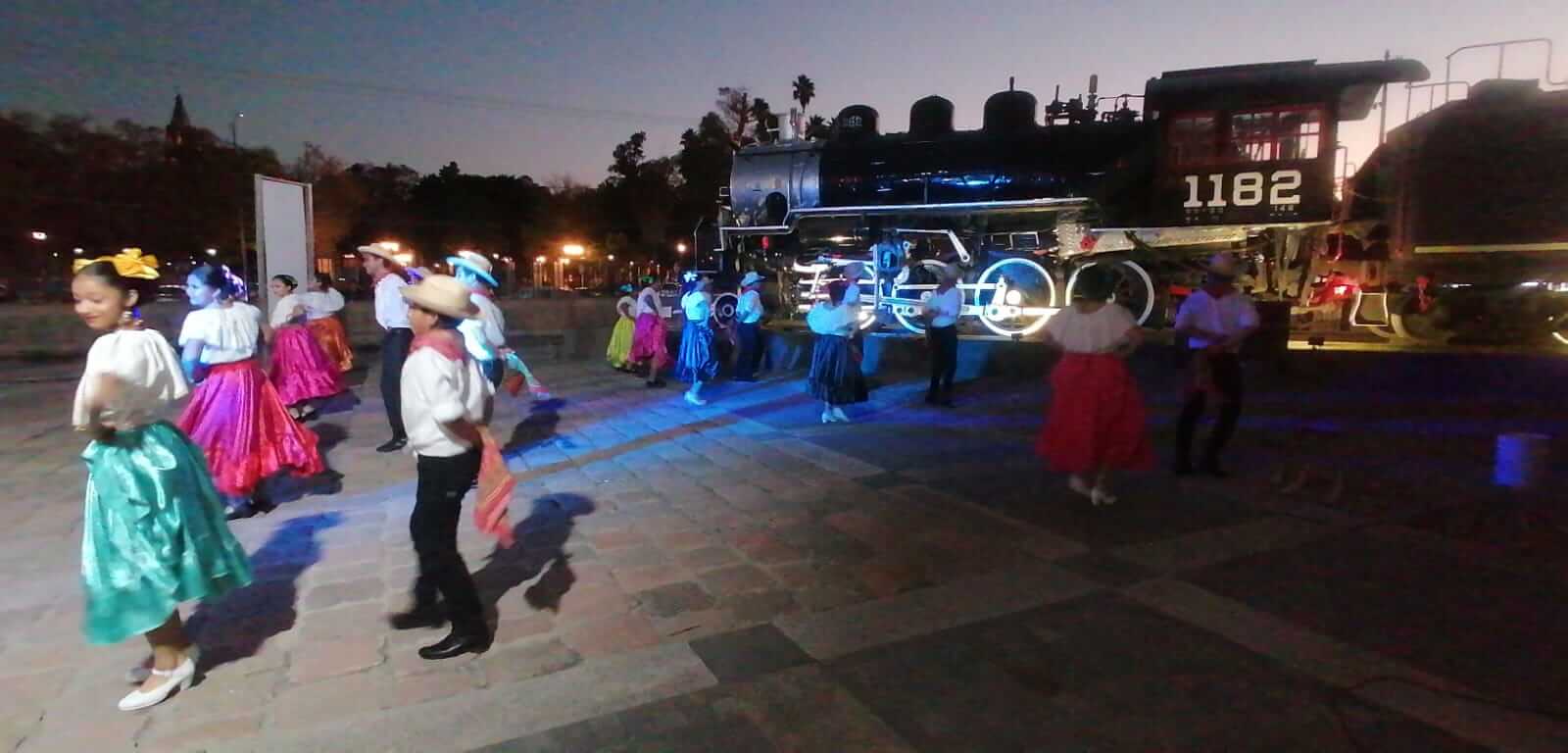 Secretaría de Cultura de San Luis Potosí, invita al público en general a la próxima presentación de baile folclórico y música en vivo
