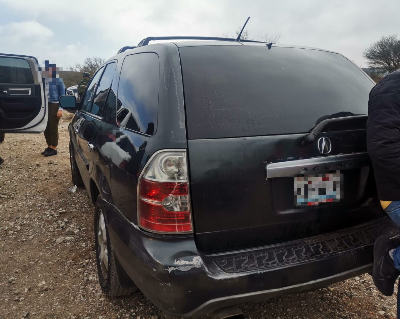 POLICÍA ESTATAL, SEDENA Y EL INSTITUTO NACIONAL DE MIGRACIÓN RESCATAN A 30 INDOCUMENTADOS EN EL MUNICIPIO DE VILLA HIDALGO