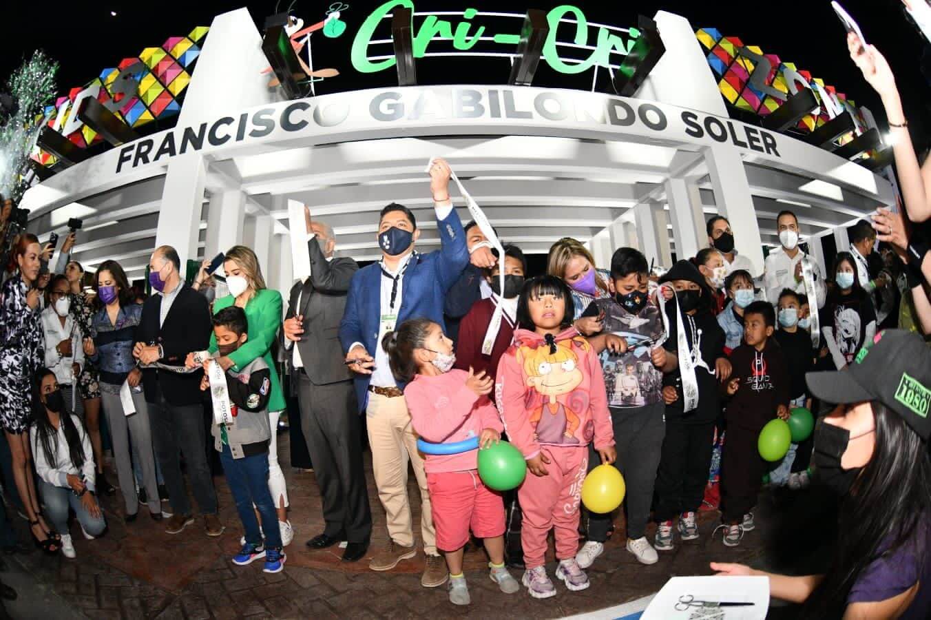 En SLP se vivió una noche de júbilo para los potosinos al recibir de parte de RGC las nuevas instalaciones del Parque Tangamanga Uno.