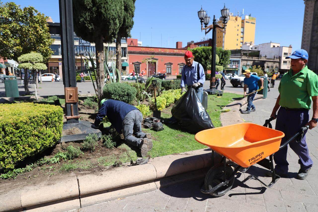 Servicios Municipales rehabilitó un total de 47 mil 242 metros cuadrados en áreas verdes de distintas zonas de la Capital