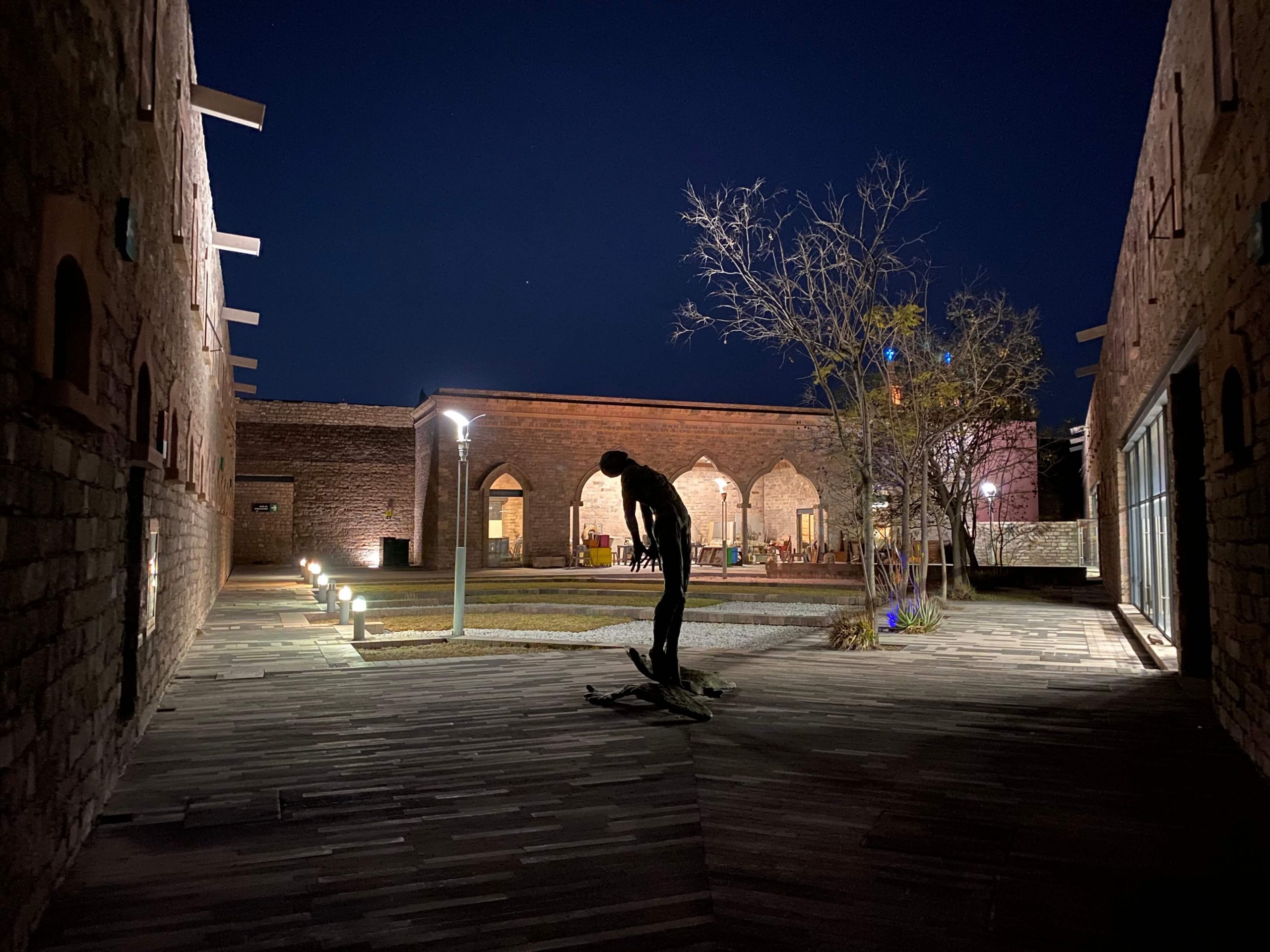 El Centro de las Artes de San Luis Potosí, invita al público en general a los recorridos nocturnos que se llevan a cabo todos los viernes
