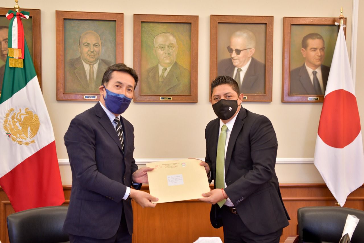 Gobernador Ricardo Gallardo se reúne con diplomático nipones