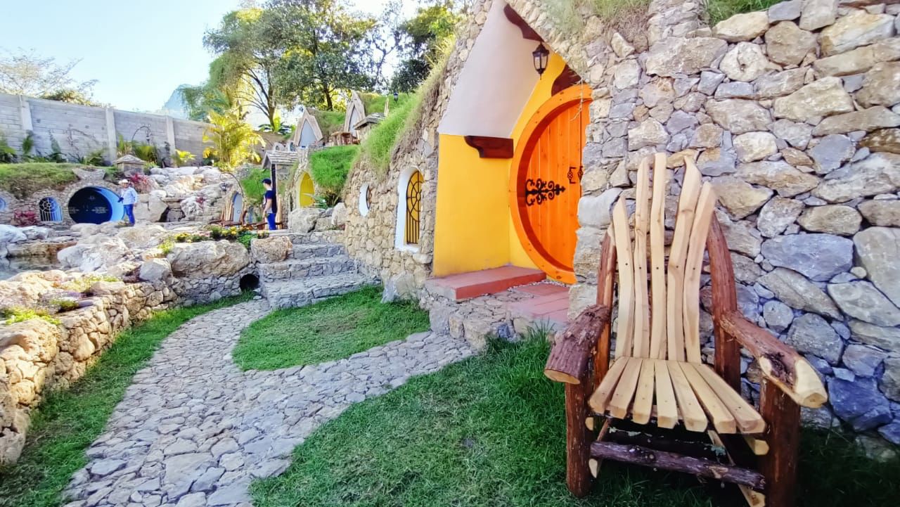 Sectur inaugura ampliación de hotel surrealista en Xilitla