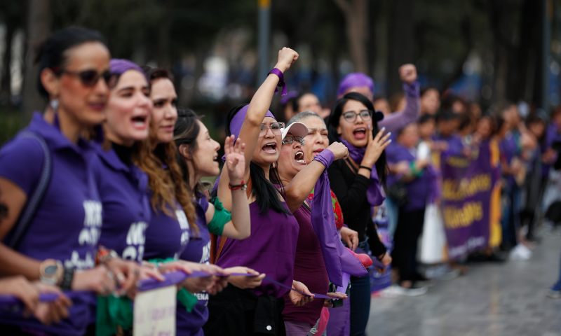 ¿Por qué no felicitar a las mujeres en el Día Internacional de la Mujer?