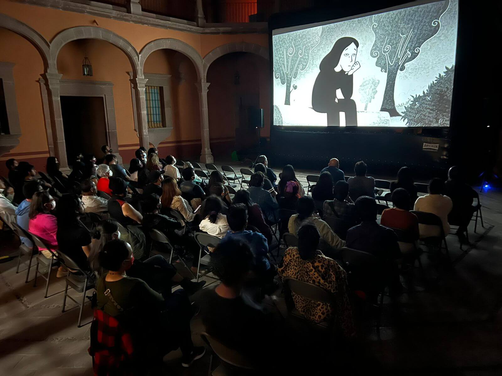 Cineclub Universitario en colaboración con Cineteca dio inicio al ciclo de cine “Sin fronteras” como parte de la exposición “Migración”