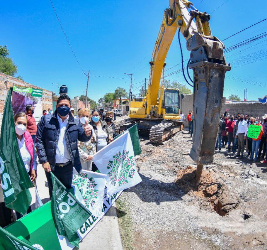 Gallardo Cardona anunció un nuevo paquete de obras de infraestructura vial para la zona metropolitana de la capital