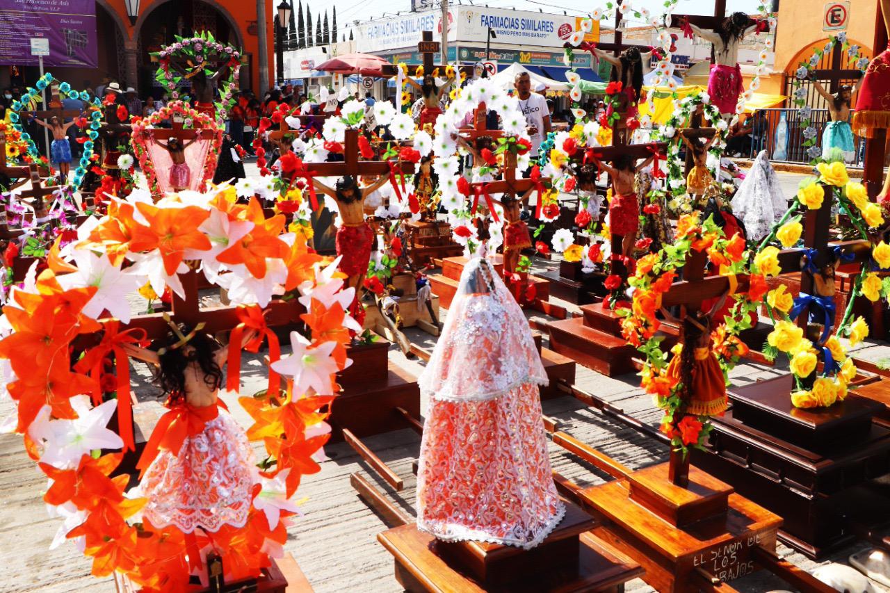 Preservar la Procesión de los Cristos impulsará el desarrollo en Villa de Pozos: EGC