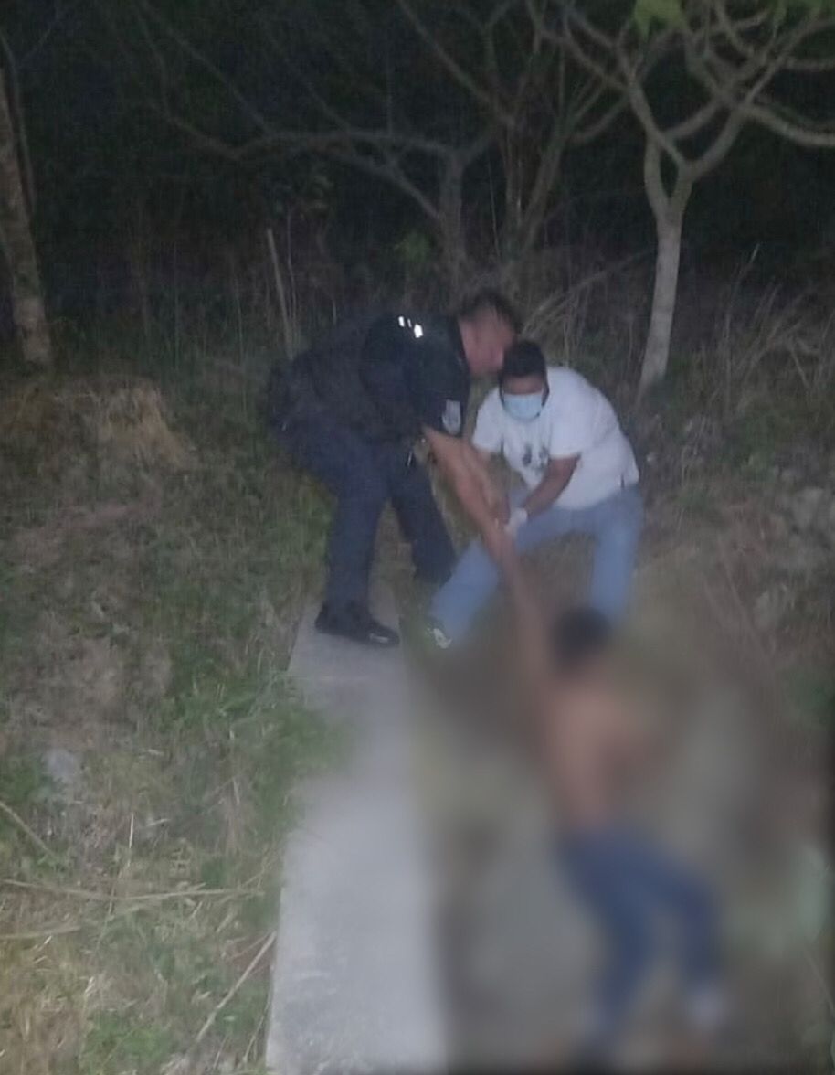 POLICÍA ESTATAL FRUSTRA SUICIDIO DE UN MENOR EN EL MUNICIPIO DE TAMASOPO