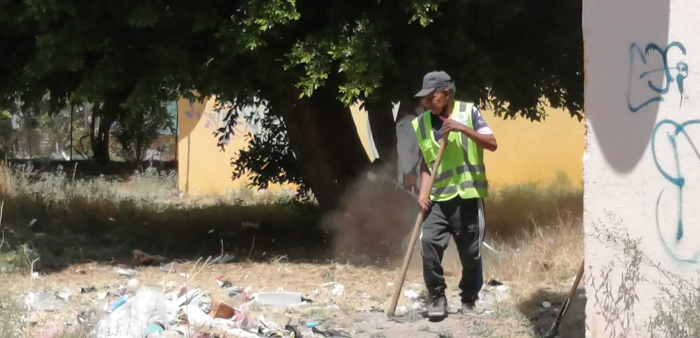 Las áreas involucradas en el trabajo de limpieza y deshierbe solicitan a la población sumarse al cuidado de los espacios públicos