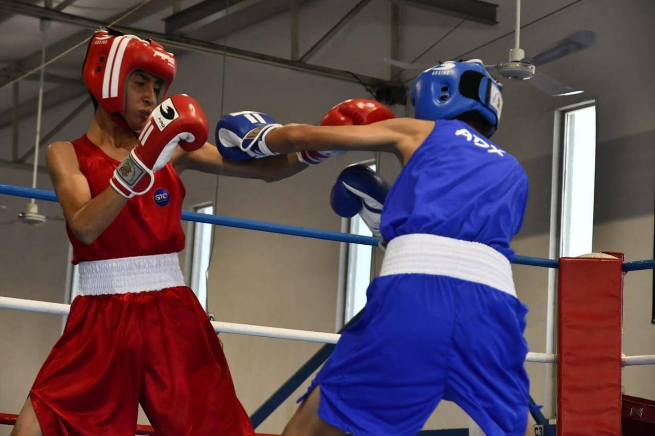 Este sábado al mediodía se puso en marcha la segunda de tres jornadas del torneo “Box Sin Fronteras”,