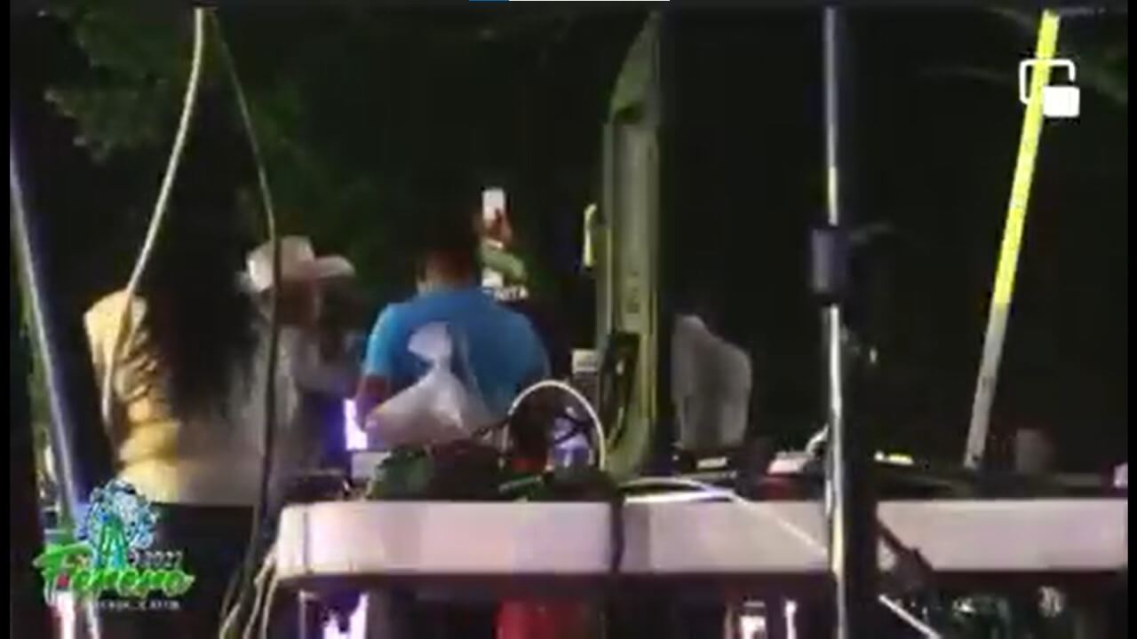 Balacera en Feria de Rayón en la plaza principal deja un muerto