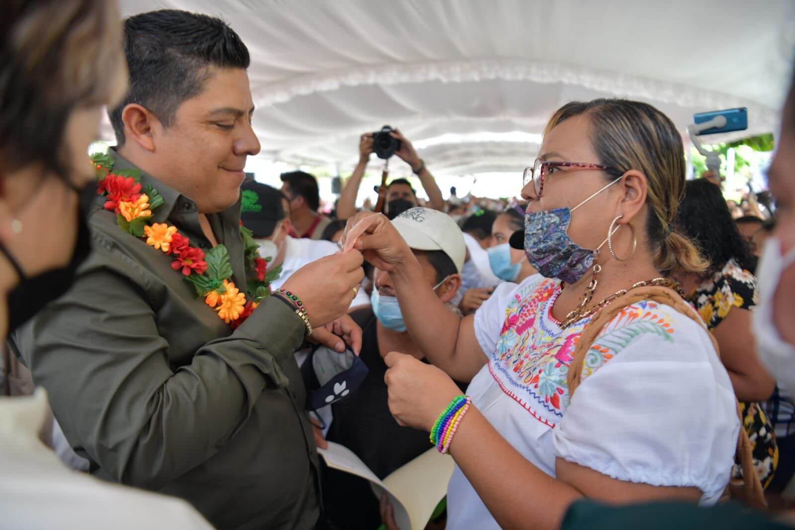 En el municipio de Tamazunchale, el Gobernador del Estado, Ricardo Gallardo Cardona inauguró la cuarta Clínica Rosa en SLP