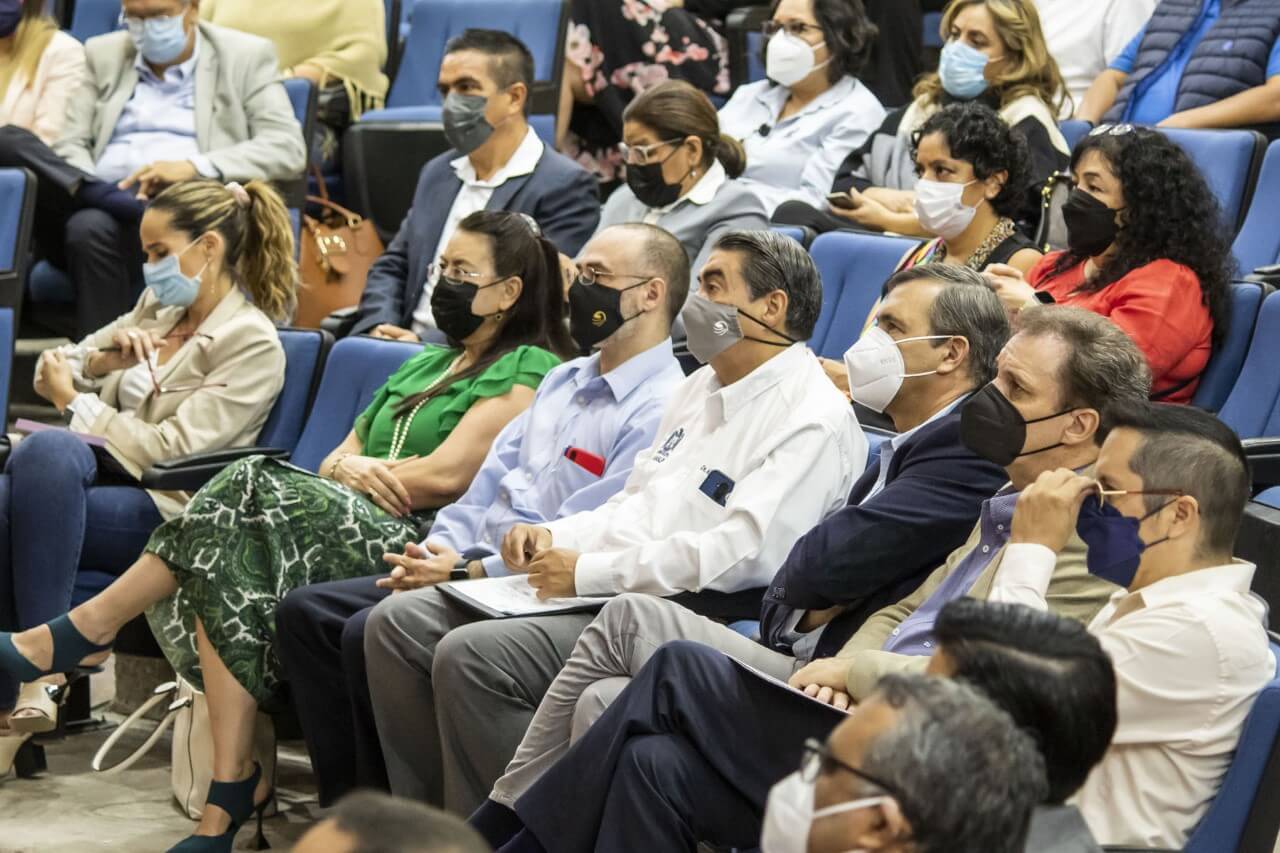 Con la presentación de 40 casos de éxito de todas las entidades académicas y de investigación de la UASLP se llevó a cabo el tercer Workshop