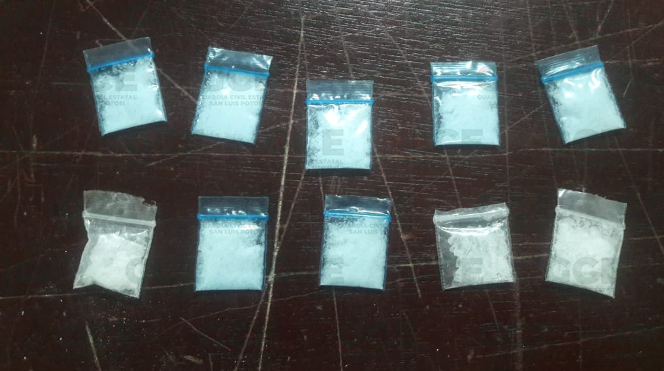 Cuatro personas detenidas tras el aseguramiento de 37 dosis de droga