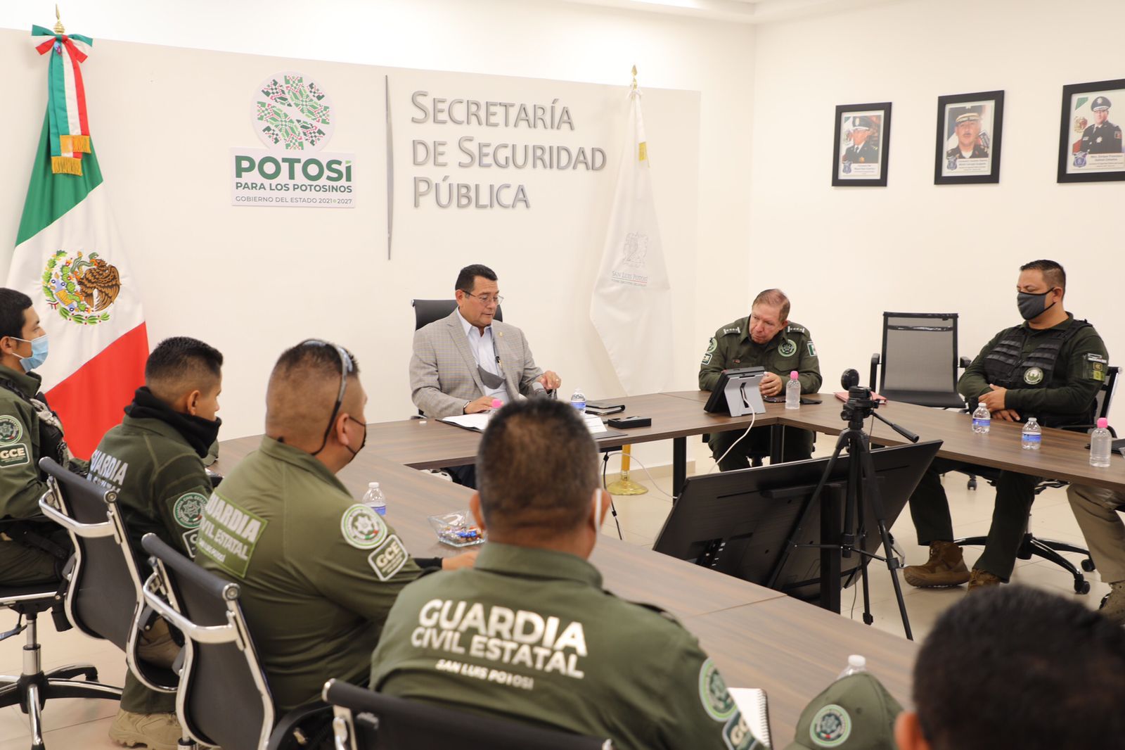 LLAMA SECRETARIO DE SEGURIDAD ESTATAL A SUMAR ESFUERZOS EN CONTRA DE LA INSEGURIDAD