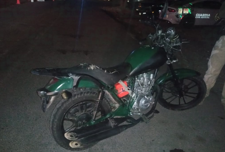 GCE detuvieron a un hombre que presuntamente se desplazaba a bordo de una motocicleta que contaba con reporte de robo vigente.